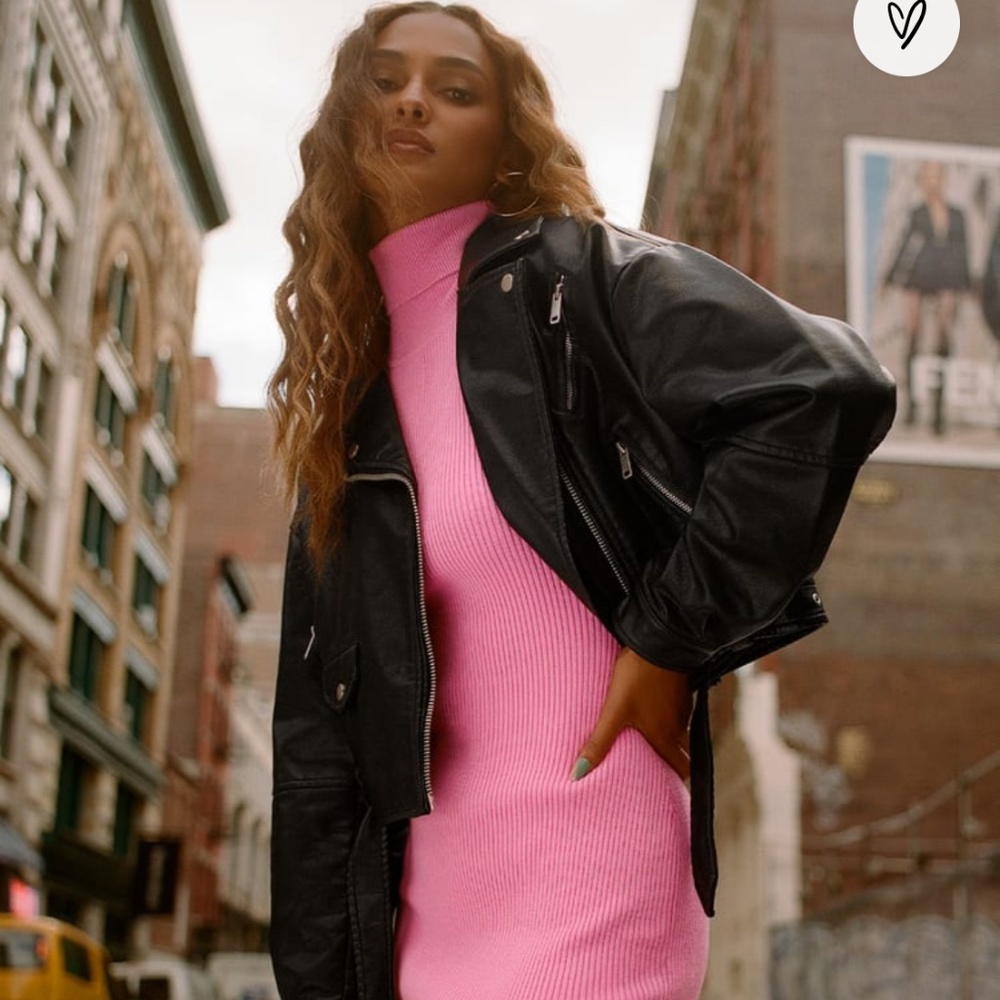 Turtleneck body con sweater dress.